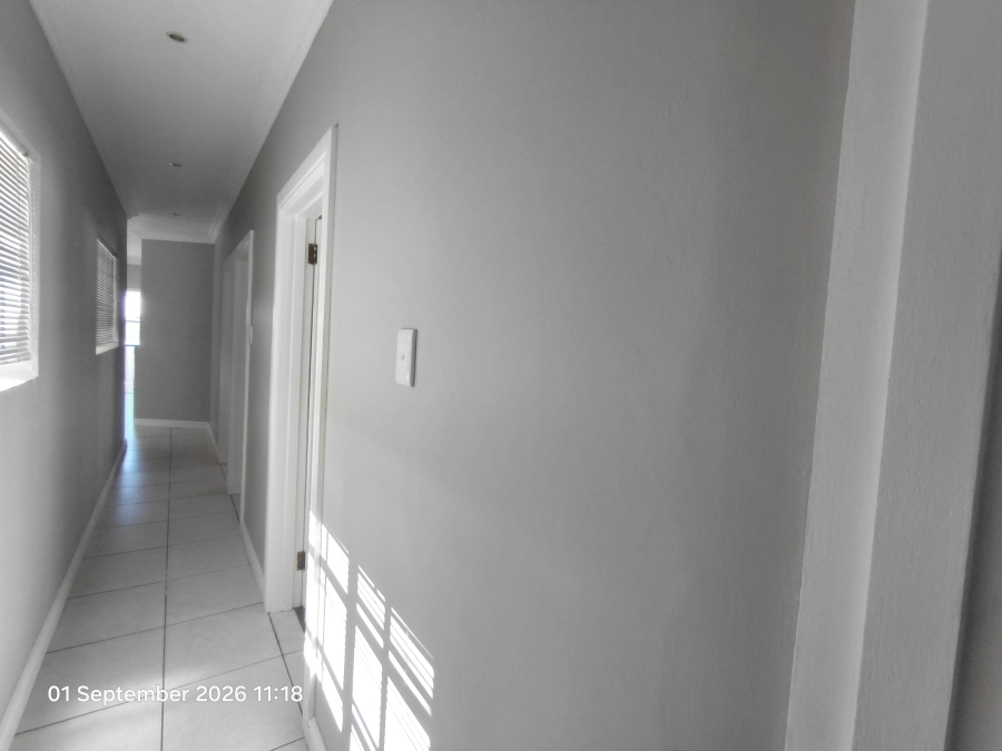 To Let 3 Bedroom Property for Rent in Mount Pleasant Eastern Cape